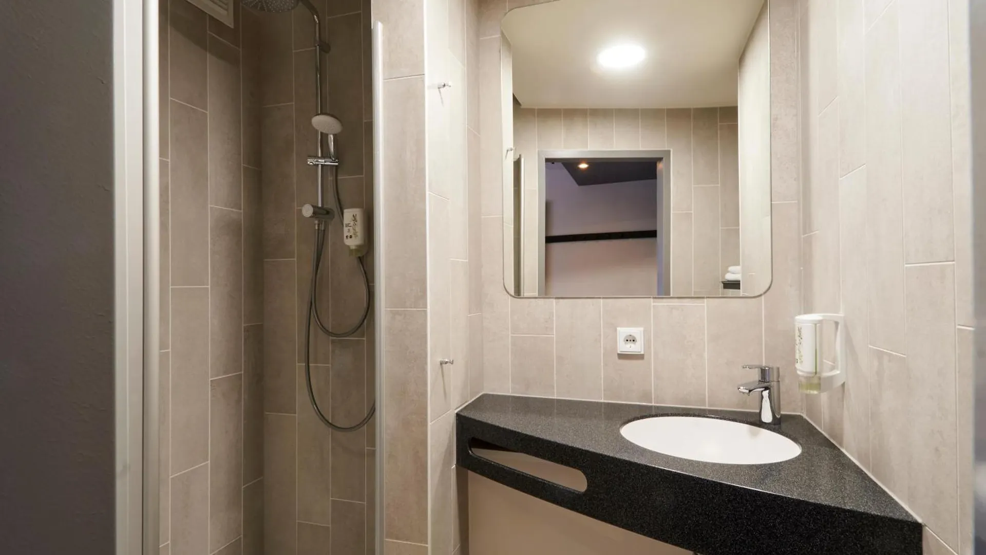***  B&B Hotel Frankfurt Niederrad Frankfurt am Main Duitsland